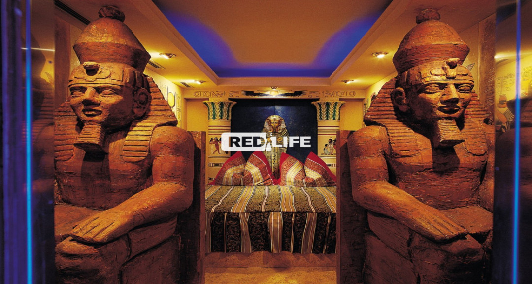 Luxusn&yacute; club s viac ako
