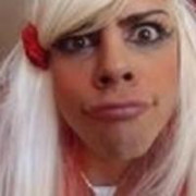 LaraLove