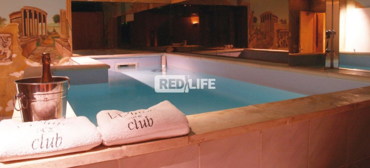 club-adressen Escort-Job Nachtclub nachtclubs-jobs whites