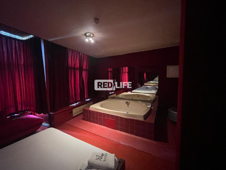 club-adressen Escort-Job Nachtclub nachtclubs-jobs whites
