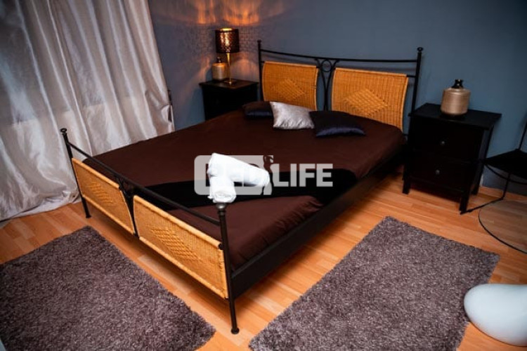 erfahrene Besitzerin Escort-Job Joy Models